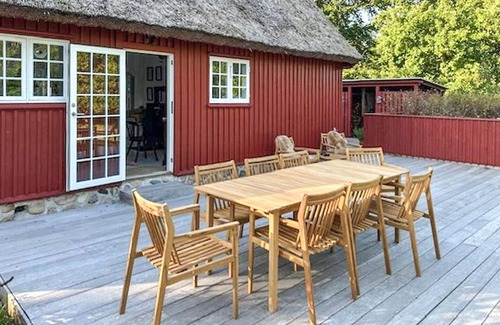 Udsholt Sand House | Awesome home in Græsted with WiFi