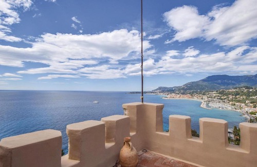 Ventimiglia House | Awesome home in Grimaldi with 2 Bedrooms, Outdoor swimming pool and WiFi