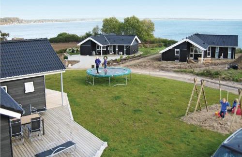 Kelstrup House | Awesome Home In Haderslev With Wifi