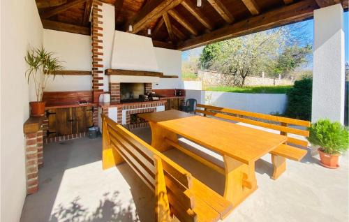 Kostrena House | Awesome Home In Kostrena With Wifi