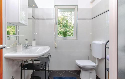 Kostrena House | Awesome Home In Kostrena With Wifi