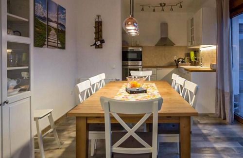 Ogulin House | Awesome home in Ogulin with WiFi