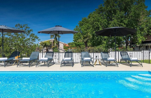 Kastelir-Labinci House | Awesome home in Porec