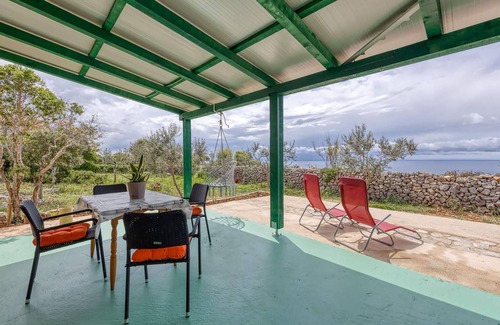 Veli Losinj House | Awesome home in Veli Losinj with WiFi