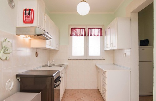 Vinez House | Awesome home in Vinez with WiFi