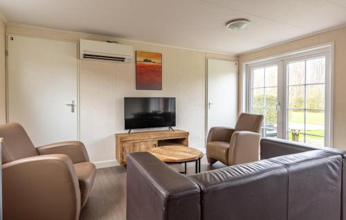 Wagenborgen House | Awesome Home In Wagenborgen With Wifi