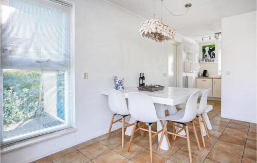 Workum House | Awesome Home In Workum With Wifi