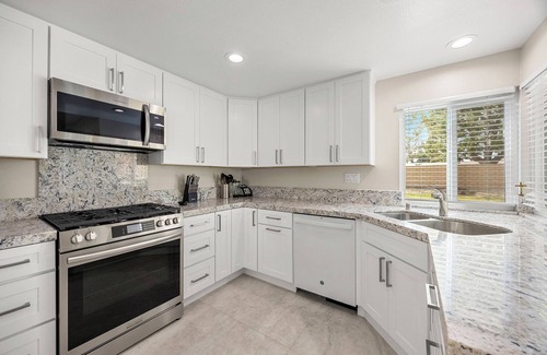 Yorba Linda House | Awesome remodeled Travis Ranch home in a peaceful safe community