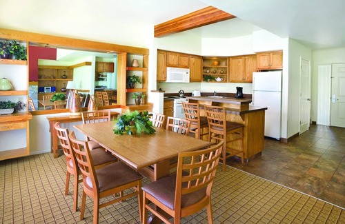 Redmond Resort | Awesome summers and gorgeous winters!