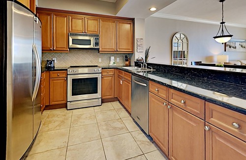 Fort Walton Beach Condo | Azure by Southern Vacation Rentals