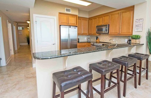 Fort Walton Beach Condo | Azure by Southern Vacation Rentals