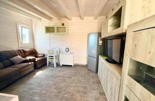 Focene Apartment | Azure Oasis with parking near the airport & beach