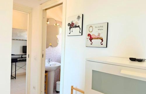 Focene Apartment | Azure Oasis with parking near the airport & beach