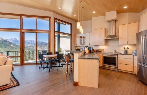 Estes Park House | Azure Vista Vacation Home at Windcliff by RedAwning