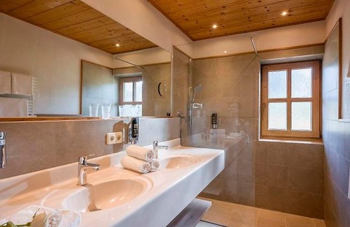 Maurach House | Bärenkopf Residence - Four Seasons Wellness Resort Achensee
