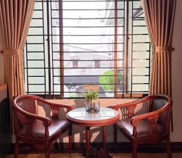 Ninh Kieu Hotel | BÊ TÔNG RESIDENCES HOMESTAY