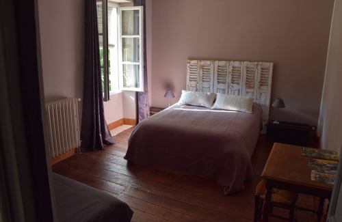 Jaunay-Clan Bed & Breakfast | B&B 2 steps from Futuroscope and the A10 motorway.