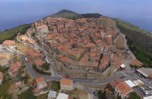 Giglio Castello Bed & Breakfast | B&B Airone