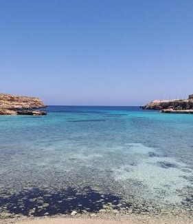 Lampedusa Bed & Breakfast | B&B Cala Pisana (Paola e Melo)