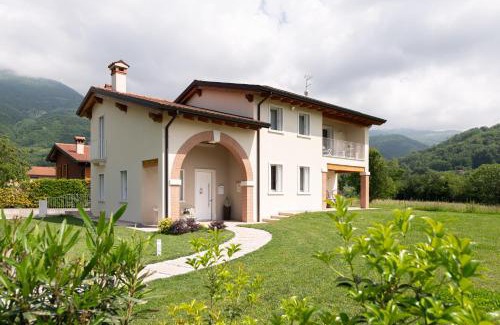 Calvene Bed & Breakfast | B&B Casa Pralunghi