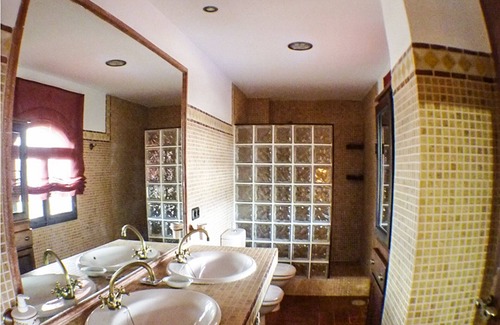 La Zubia Bed & Breakfast | B&B Granada Sierra Nevada Natural Park Cottage