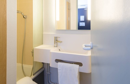 Merignac Hotel | B&B HOTEL Bordeaux Mérignac HOTEL de Ville