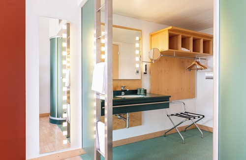 Lully Hotel | B&B Hotel Lully 3 Lakes