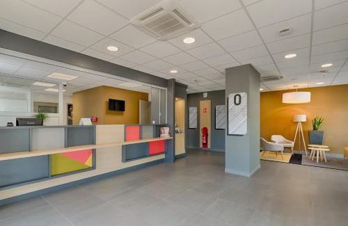 Saint-Menet Hotel | B&B HOTEL Marseille La Valentine St Menet