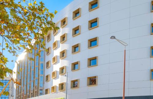 Saint-Isidore Hotel | B&B HOTEL Nice Stade Riviera