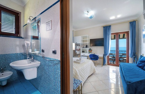 Conca dei Marini Bed & Breakfast | B&B Il Pavone