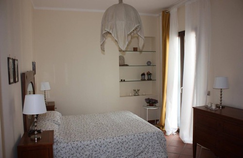 Sant'Anastasia Bed & Breakfast | B&B La Marchesa