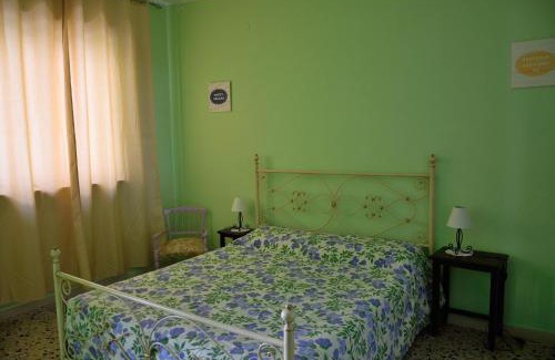 Assemini Bed & Breakfast | B&B Maria Montis