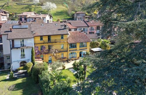 Croglio Bed & Breakfast | B&B Romantico Palazzo dei Ulivi