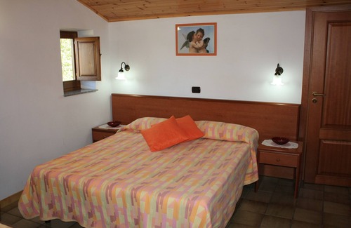 Castelbuono Bed & Breakfast | B & B Villa Calagioli a Castelbuono
