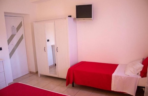 Fontane Bianche Bed & Breakfast | B&B Villa Matari: Triple Room