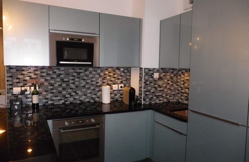 Batignolles Apartment | B Parisian & Reside in an Elegant, Spacious and Newly Built Eco-Friendly Studio