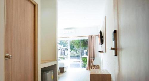 Nakhon Sawan Hotel | B2 Nakhon Sawan Boutique & Budget Hotel