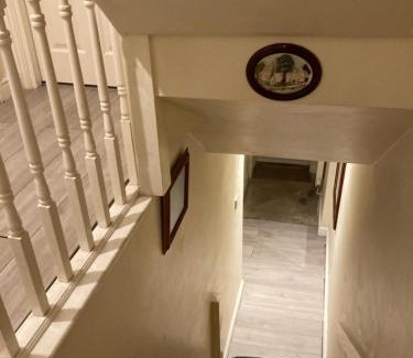 Ashton-under-Lyne Bed & Breakfast | B5-Jacks Court