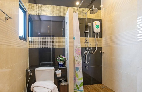 Krabi Villa | Baan Ari, Luxury 3-Bedroom Pool Villa