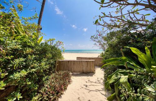 Hua Thanon Villa | Baan Buaa - Beachside Pool Villa