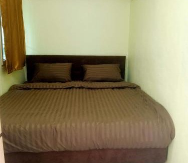 Khlong Sam Wa Apartment | Baan Chaiy khong บ้านชายคลอง