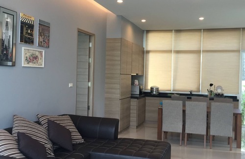 Cha-am Villa | Baan Ingfa Pool Villa