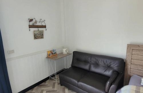 Klang Dong House | Baan Klang Khao Mountain Viewบ้านกลางเขา เมาเทนวิว