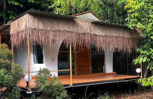 Nakhon Nayok Resort | Baan Nai Baan Nok Resort