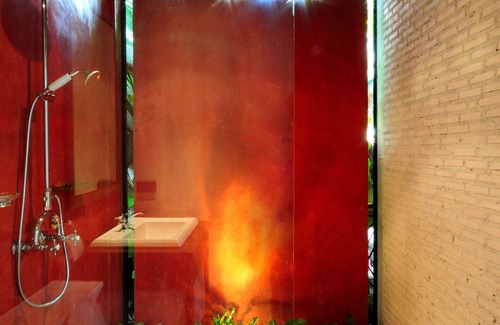 Wat Bowon Niwet Hotel | Baan Noppawong