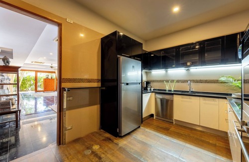 Moo 5 Villa | Baan Phuttarak Villa - 4BR Private Sea View