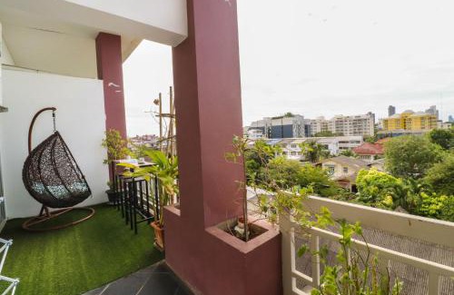 Thung Maha Mek Apartment | Baan Sabai Rama IV Apartment