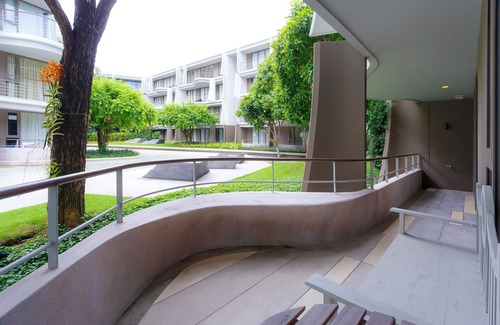 Hua Hin Apartment | Baan SanKraam 2BR Apt, KAD-PoolView