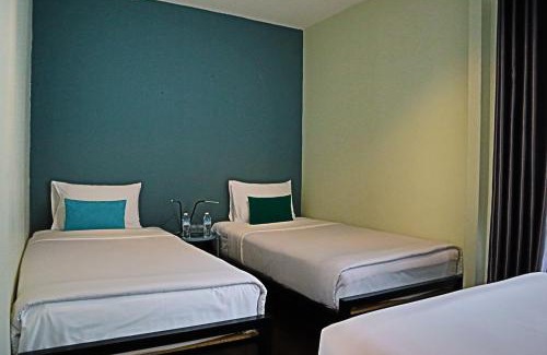 Bangkok Yai Hotel | Baan Wangderm Hotel