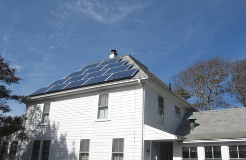 West Hyannisport House | Baby & Pet Friendly, Central AC, 4 BR sleeps 8, Traveling Nurse Welcome